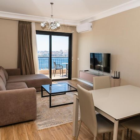 Blissful Apartments Sarandë Esterno foto