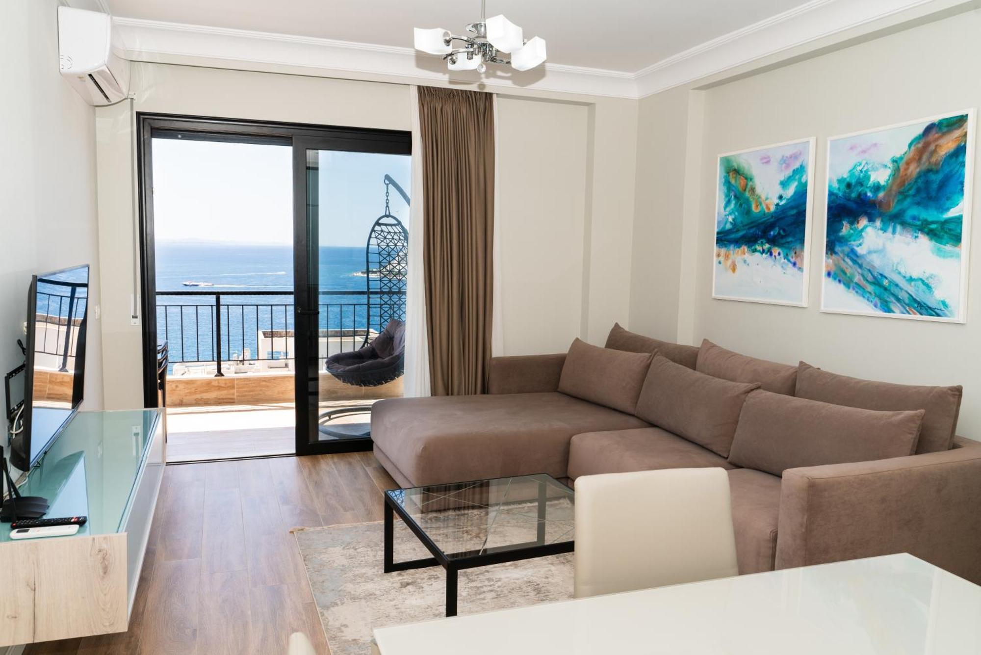 Blissful Apartments Sarandë Esterno foto